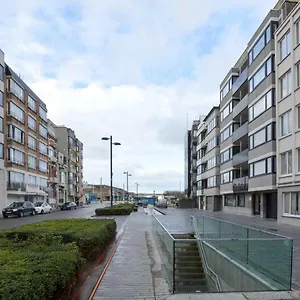 https://nice-studio-center-ostend.hotelsghent.com